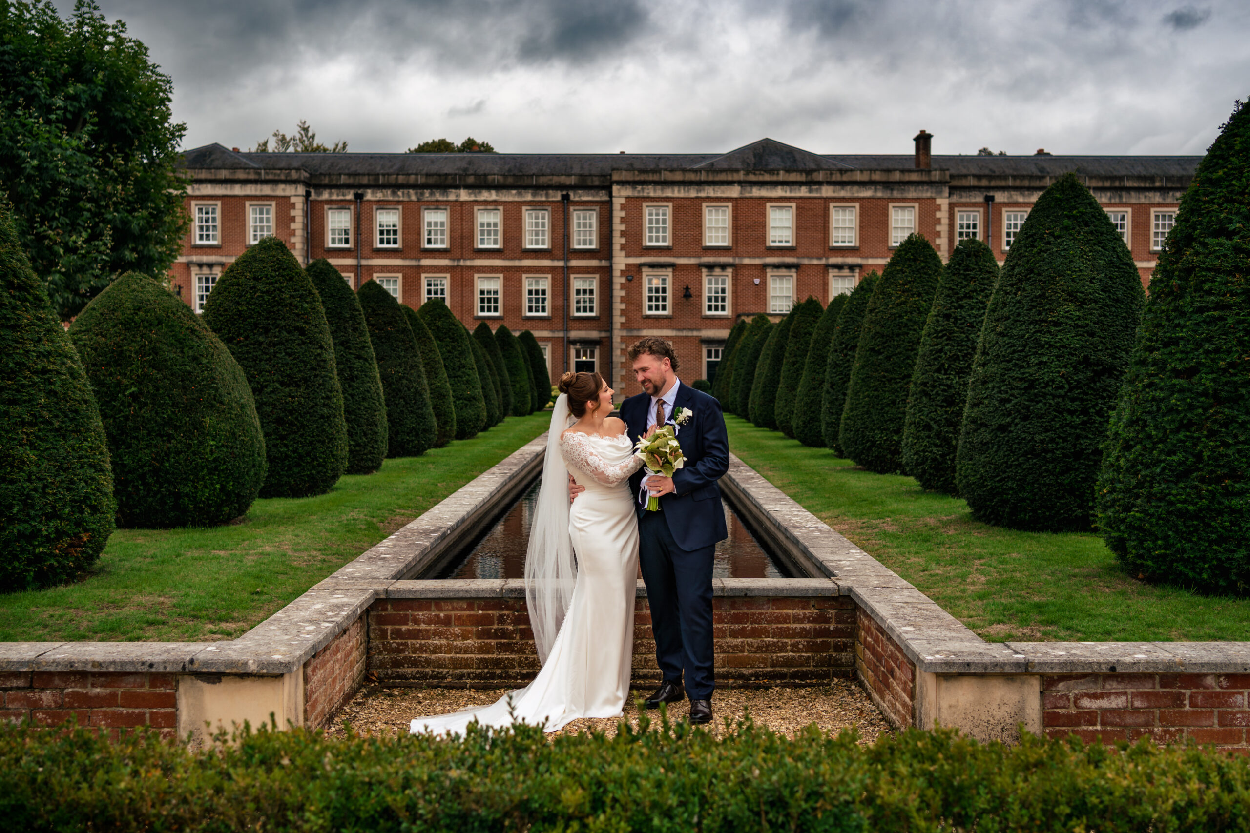 micro wedding portrait in Winchester, Daisy and Will, Emma Staley Photography