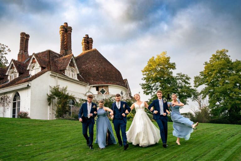 Hampshire wedding photographer houghton lodge gardens
